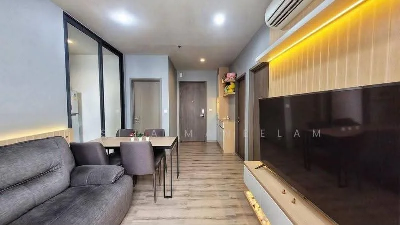 2 Bedroom condo in The Line Wongsawang