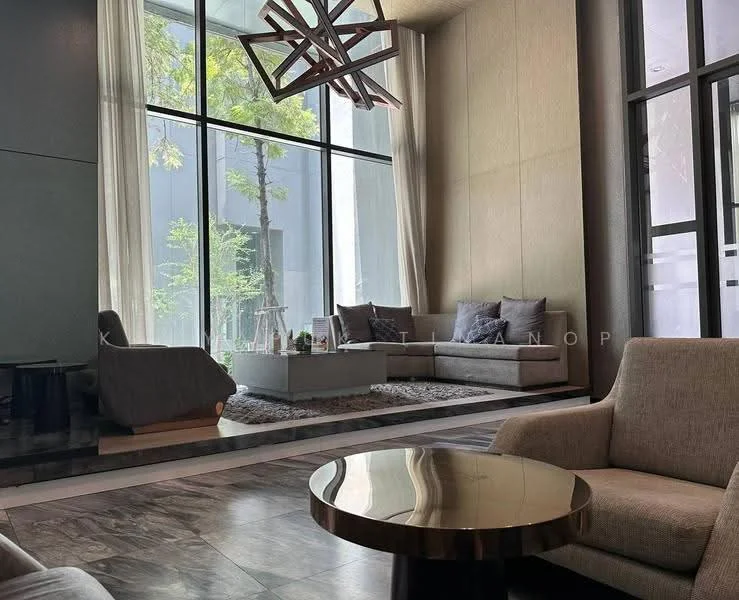 1 Bedroom condo in Life Sukhumvit 48