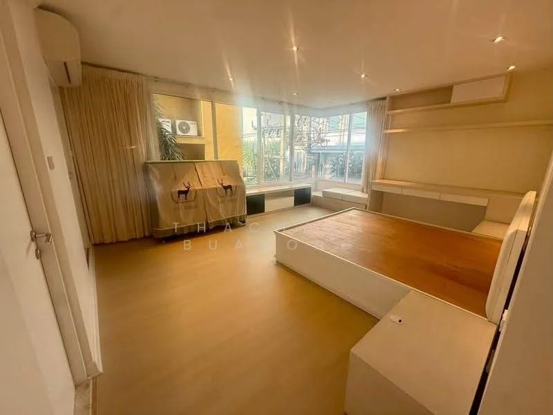 3 Bedroom condo in Baan Siriruedee