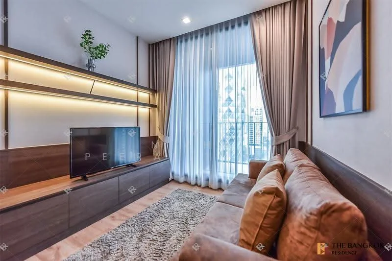 1 Bedroom condo in Noble Around Ari