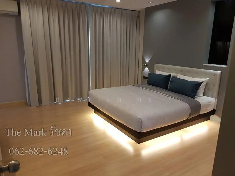 2 Bedroom condo in The Mark Ratchada-Airport Link