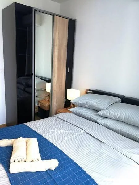 2 Bedroom condo in Park Origin Phrom Phong (Park 24)