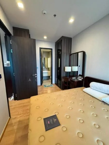 1 Bedroom condo in Noble Around Ari