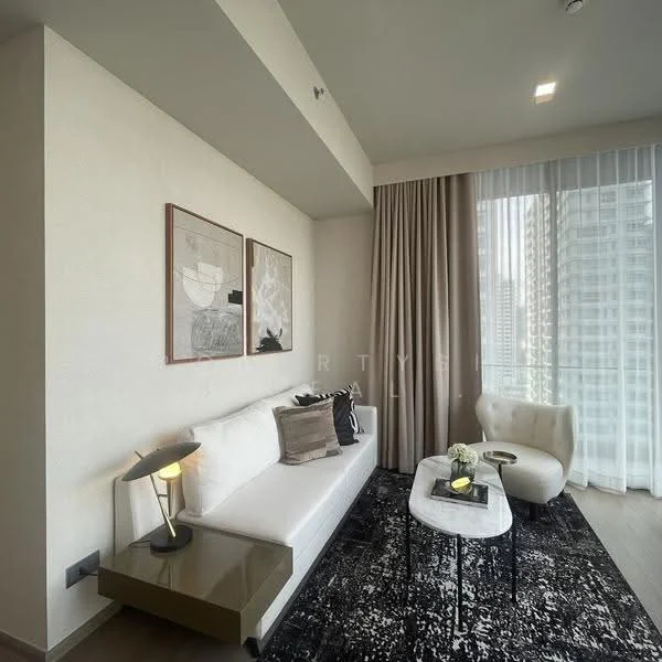 2 Bedroom condo in Celes Asoke