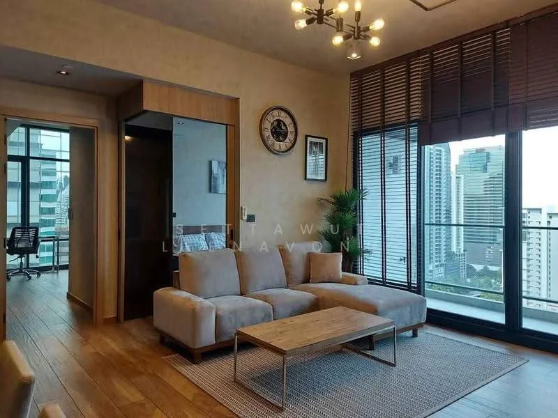 2 Bedroom condo in The Lofts Asoke
