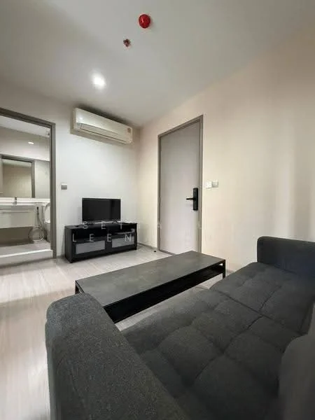 1 Bedroom condo in Life Asoke Hype