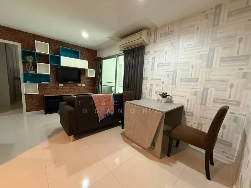 2 Bedroom condo in Whizdom Punnawithi Station