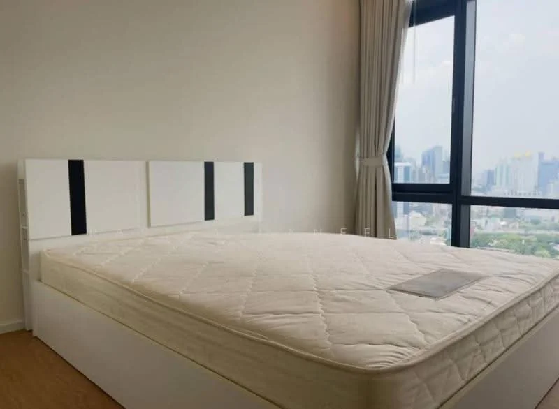 1 Bedroom condo in Circle Living Prototype
