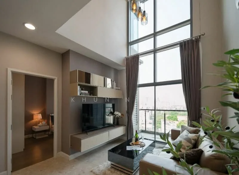2 Bedroom condo in The Crest Sukhumvit 34