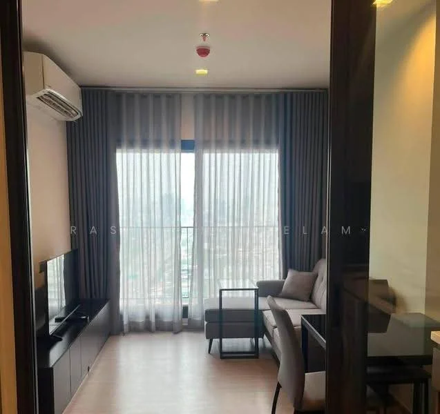 1 Bedroom condo in Life Asoke Hype
