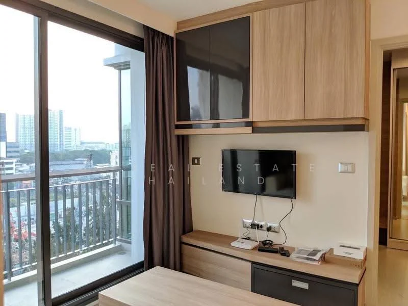 2 Bedroom condo in Rhythm Sukhumvit 42