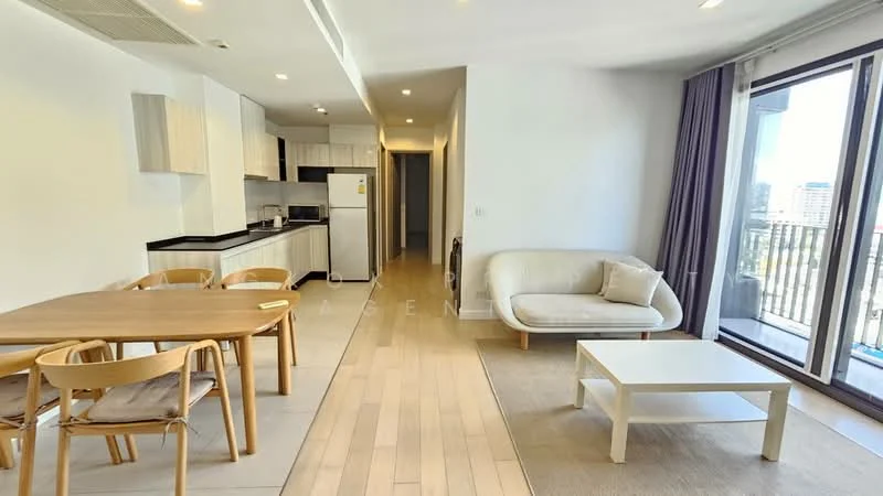 2 Bedroom condo in HQ Thonglor by Sansiri