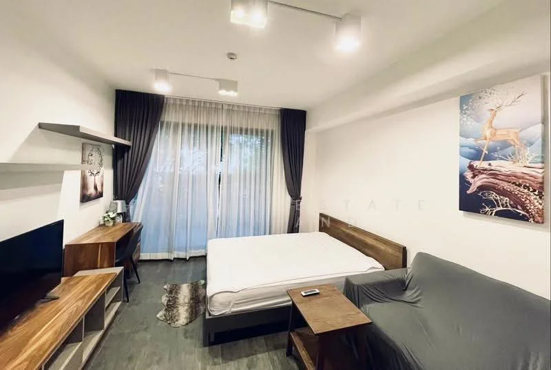 1 Bedroom condo in The Lofts Ekkamai