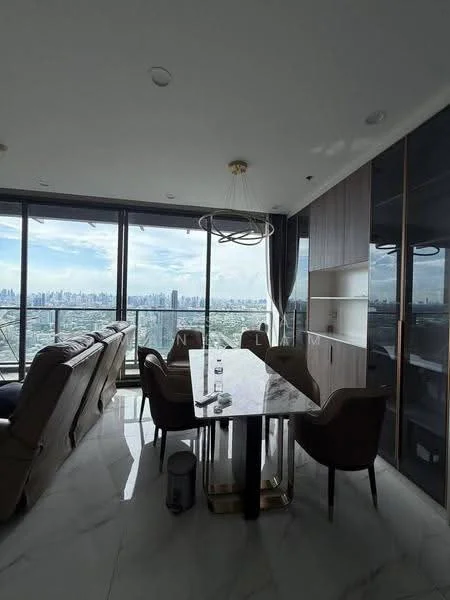 3 Bedroom condo in Whizdom Inspire Sukhumvit
