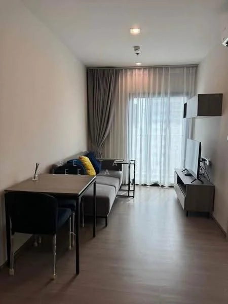 1 Bedroom condo in The Base Phetchaburi-Thonglor