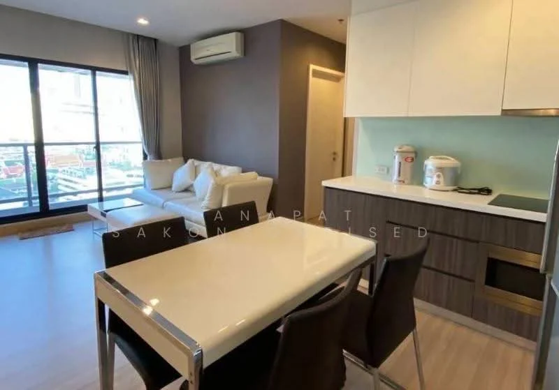 2 Bedroom condo in Urbano Absolute Sathon-Taksin
