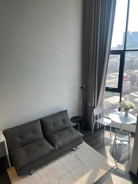 1 Bedroom condo in Knightsbridge Space Ratchayothin