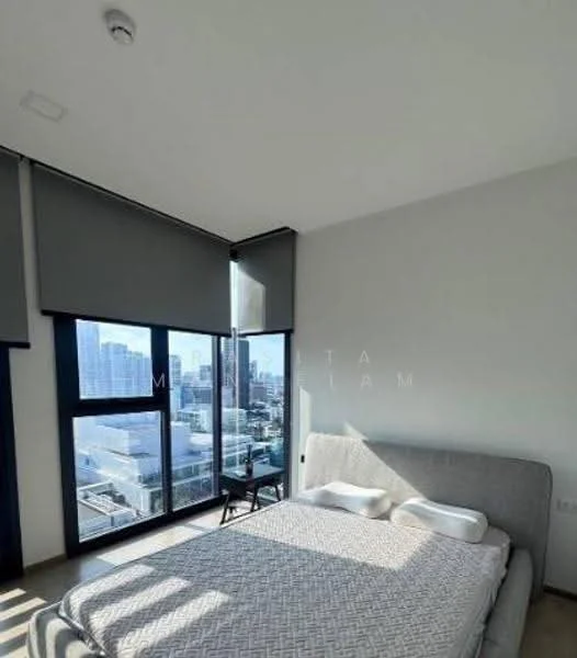 1 Bedroom condo in XT Phayathai