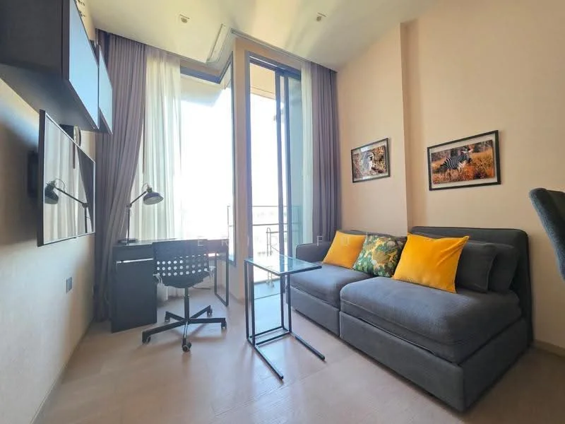1 Bedroom condo in The Esse Asoke
