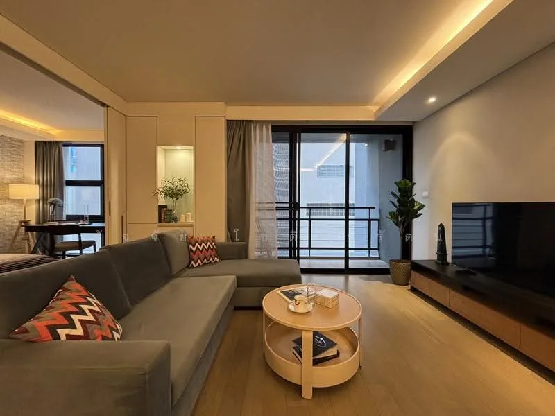 1 Bedroom condo in Mode Sukhumvit 61