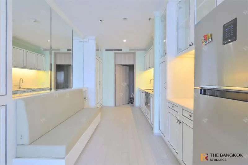 1 Bedroom condo in Noble Ploenchit