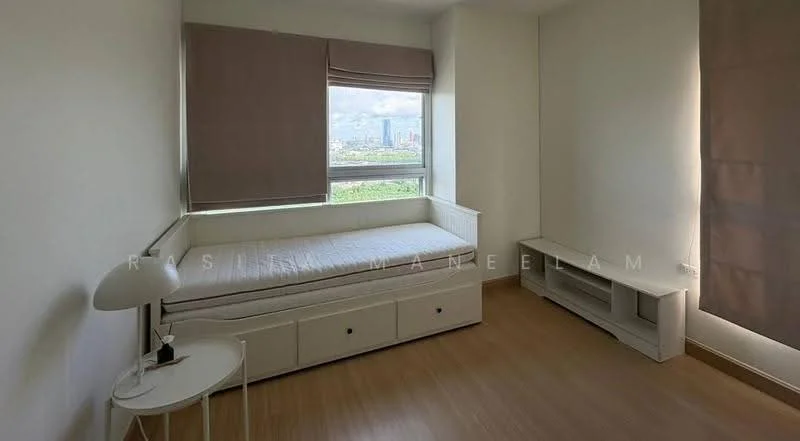 2 Bedroom condo in Supalai Veranda Rama 9
