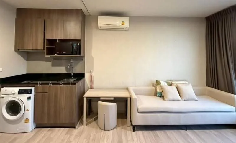 1 Bedroom condo in IDEO Mobi Sukhumvit Eastpoint