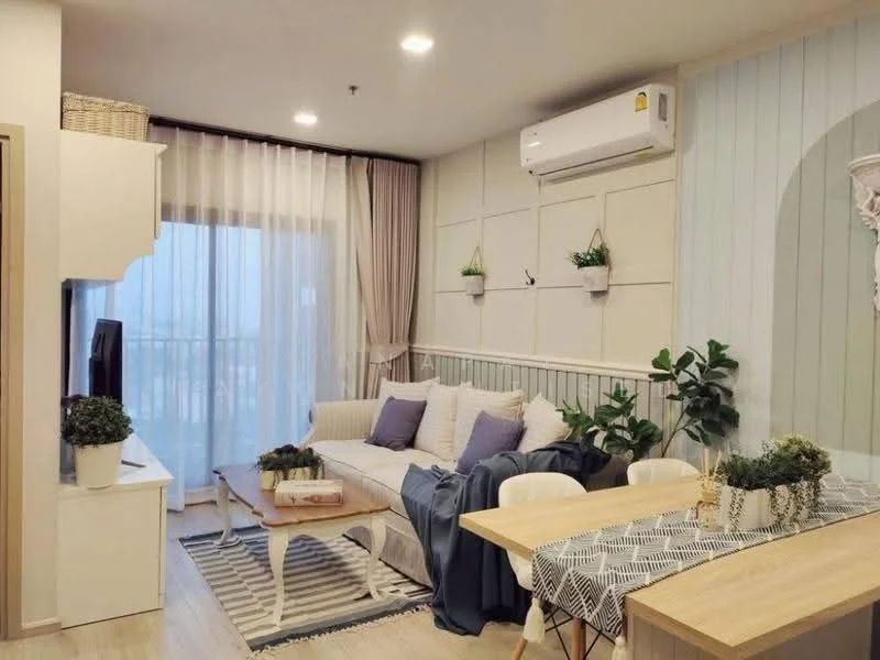 2 Bedroom condo in Metris Ladprao