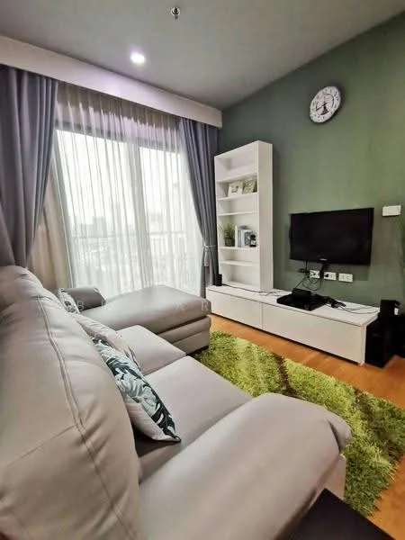 2 Bedroom condo in Blocs 77