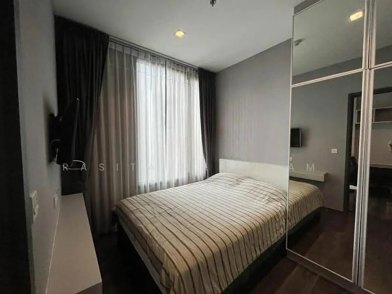 1 Bedroom condo in The Edge Sukhumvit 23