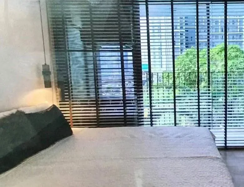 1 Bedroom condo in IDEO MOBI Sukhumvit 81