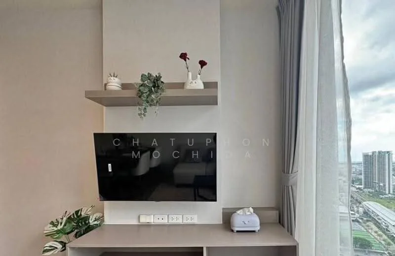 2 Bedroom condo in IDEO Mobi Sukhumvit Eastpoint