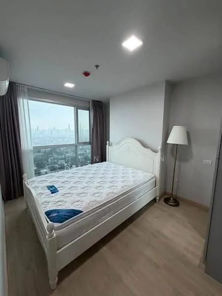 1 Bedroom condo in Lumpini Selected Sutthisan-Saphan Khwai
