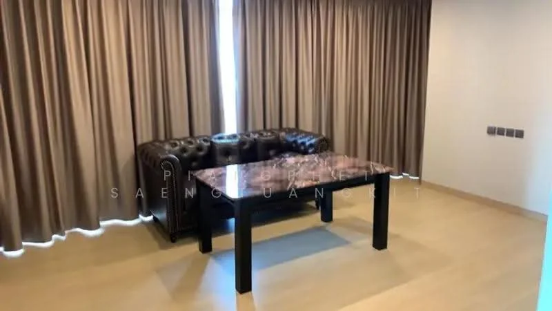 2 Bedroom condo in Lumpini Suite Phetchaburi-Makkasan