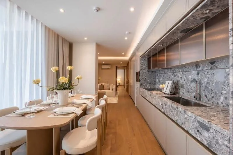 2 Bedroom condo in Via 34