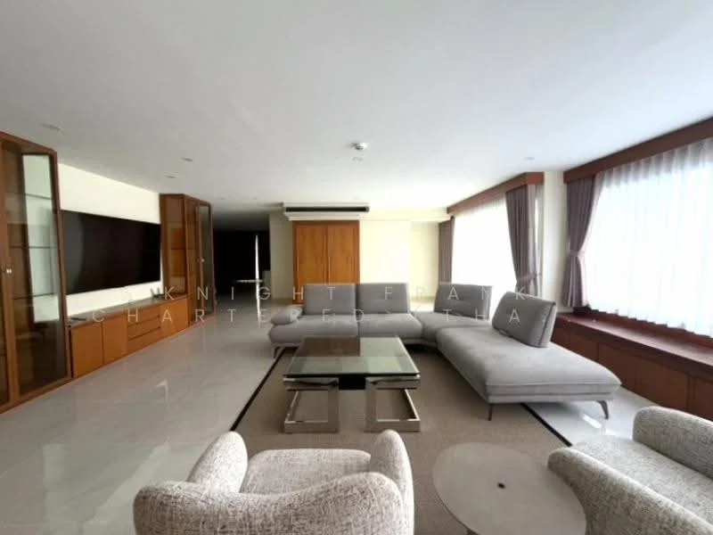 3 Bedroom condo in Liberty Park 1
