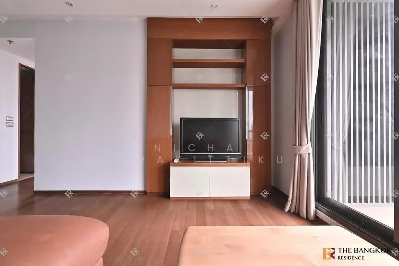 2 Bedroom condo in The Address Sukhumvit 28