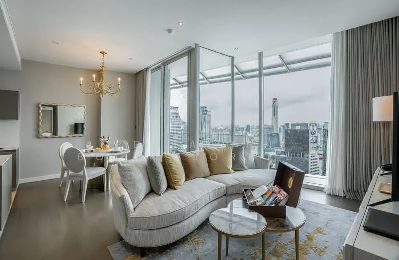 2 Bedroom condo in Magnolias Ratchadamri Boulevard