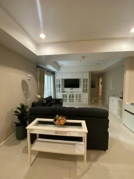 2 Bedroom condo in La Vie En Rose Place