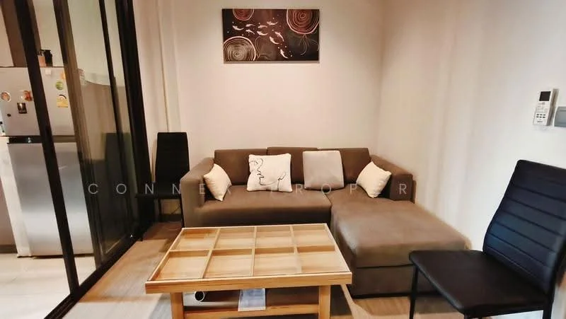 1 Bedroom condo in Life Asoke-Rama 9