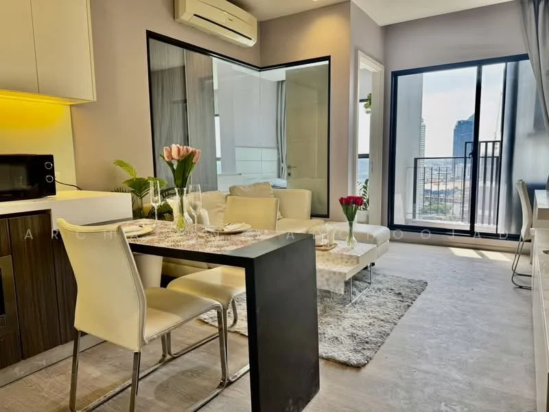 1 Bedroom condo in Urbano Absolute Sathon-Taksin