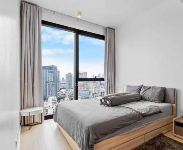 1 Bedroom condo in The Lofts Silom