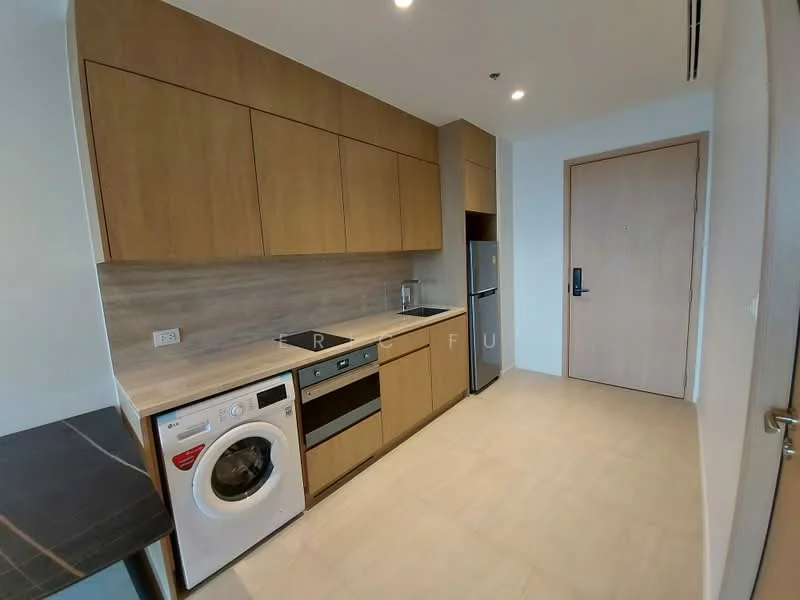 1 Bedroom condo in The Lofts Silom