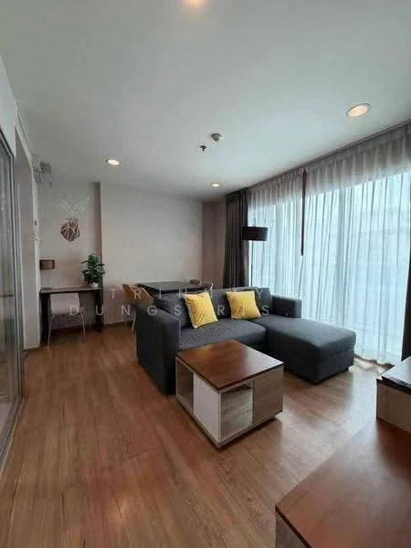 2 Bedroom condo in Fuse Chan-Sathorn