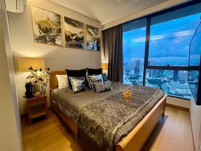 2 Bedroom condo in The Lumpini 24