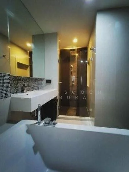 1 Bedroom condo in Rhythm Sukhumvit 44/1
