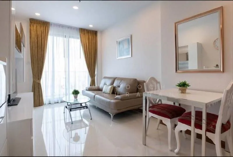 1 Bedroom condo in Supalai Premier Charoen Nakhon