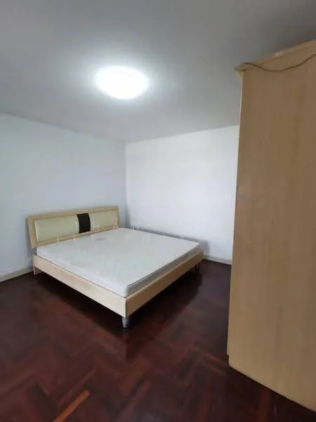 2 Bedroom condo in Nouvelle Condominium