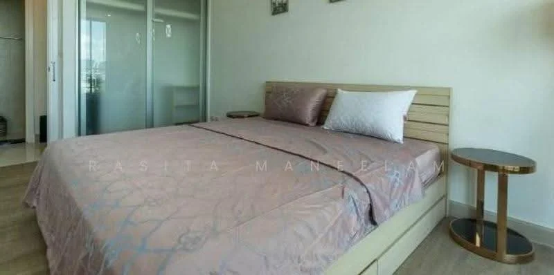 2 Bedroom condo in The River (Bangna-Lake 26 Community)
