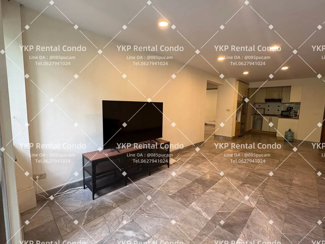 2 Bedroom condo in Raintree Villa